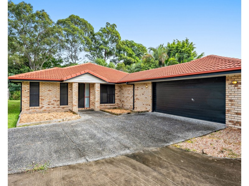 11 Surrey Close, Bald Hills QLD 4036