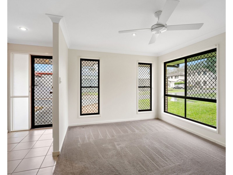 11 Surrey Close, Bald Hills QLD 4036