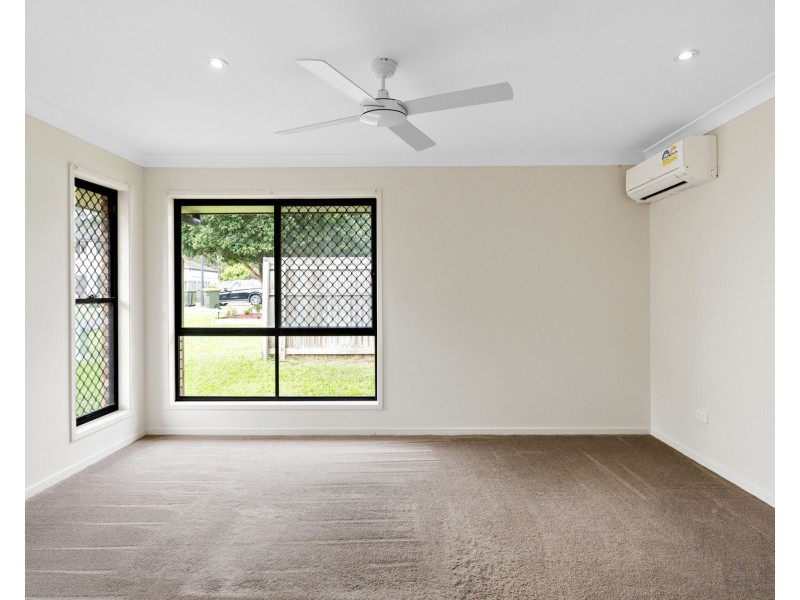 11 Surrey Close, Bald Hills QLD 4036