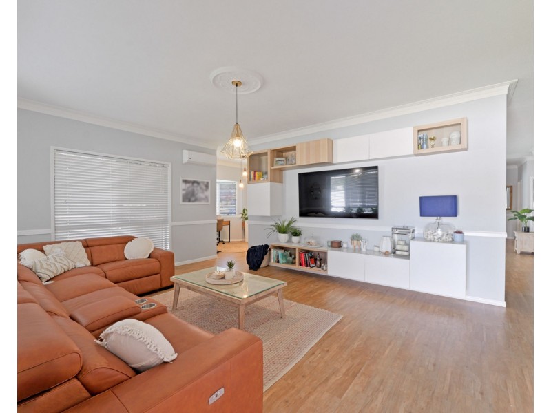 1 Newmarket Street, Lawnton QLD 4501