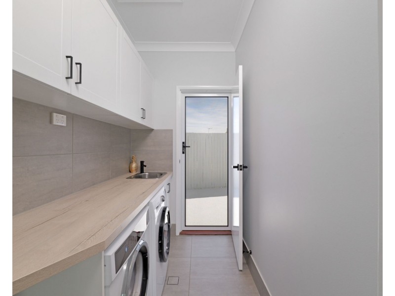 1 Newmarket Street, Lawnton QLD 4501