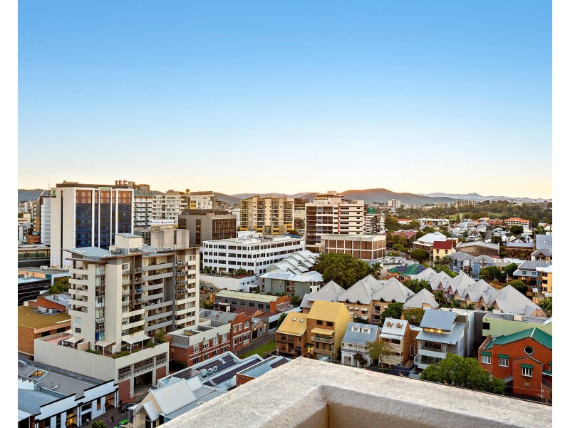 1704/361 Turbot Street, Spring Hill QLD 4000