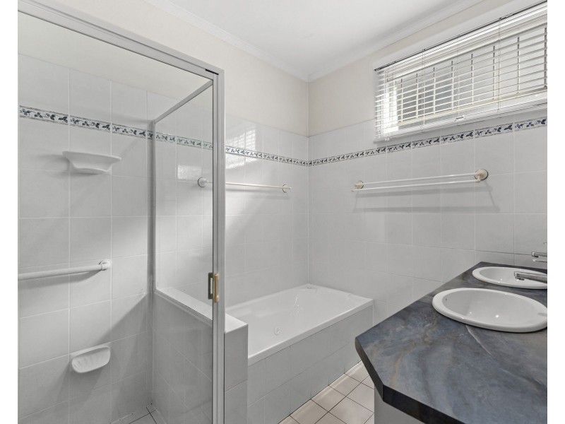 31 Rangeview Street, Aspley QLD 4034