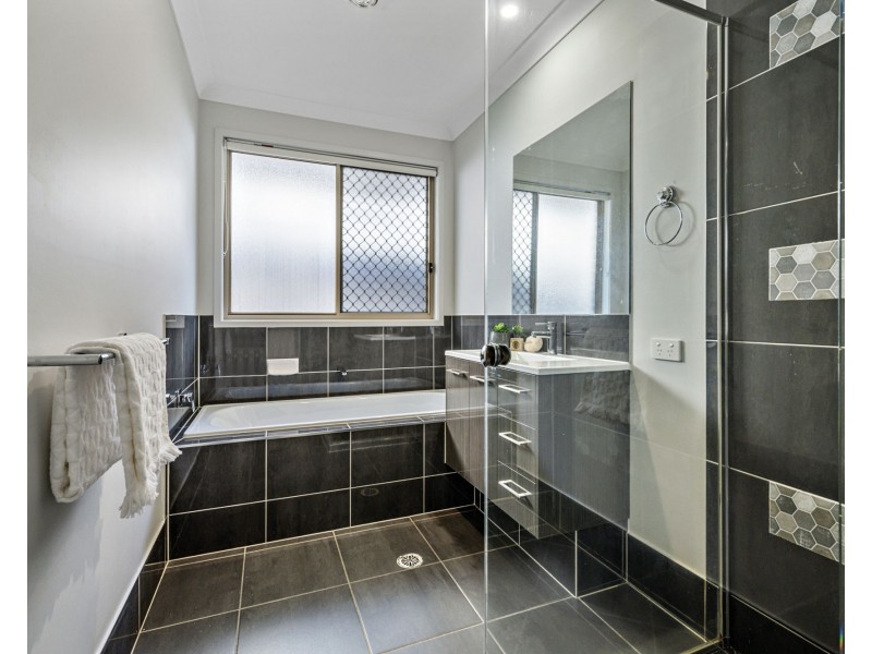 4 Hampstead Street, Taigum QLD 4018