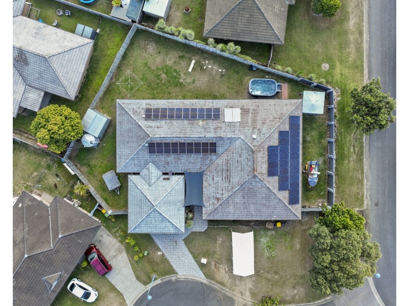 2 Candlewood Court, Upper Caboolture QLD 4510