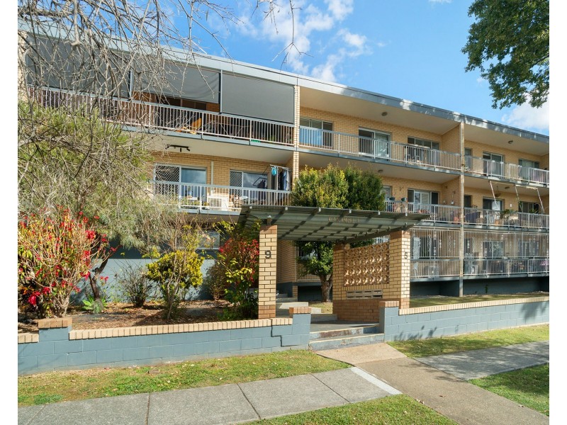 2/9 Buckby Street, Nundah QLD 4012