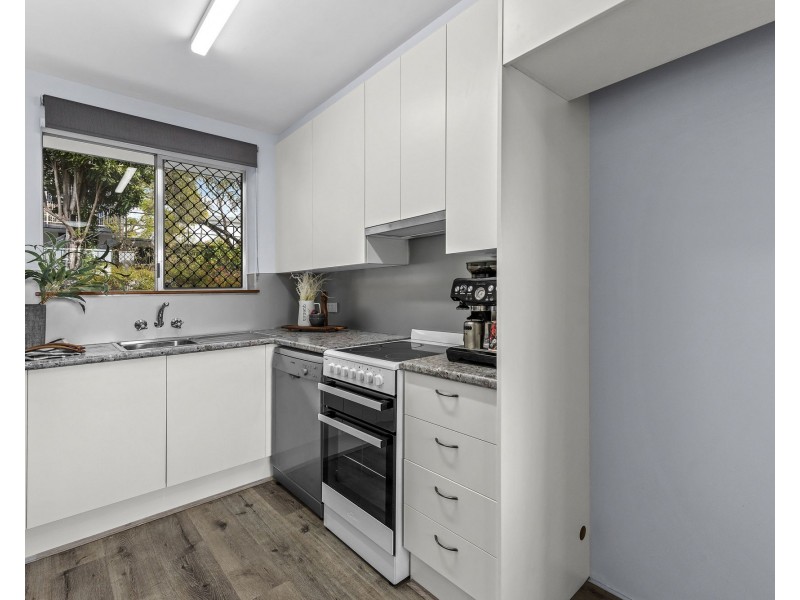 2/9 Buckby Street, Nundah QLD 4012