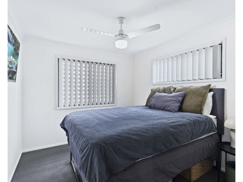 2/75 Samsonvale Road, Strathpine QLD 4500