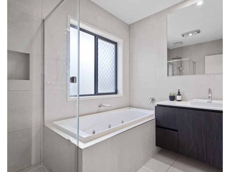 9 Serene Court, Bray Park QLD 4500