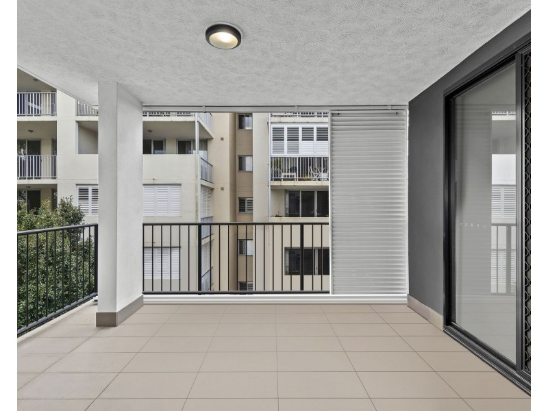 9/11 Collins Street, Nundah QLD 4012