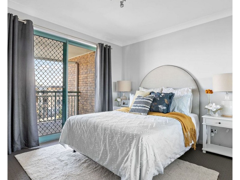 2/23 Rainey Street, Chermside QLD 4032