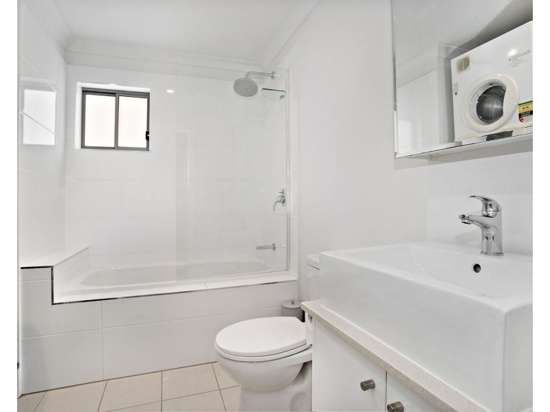 104/15 Playfield Street, Chermside QLD 4032