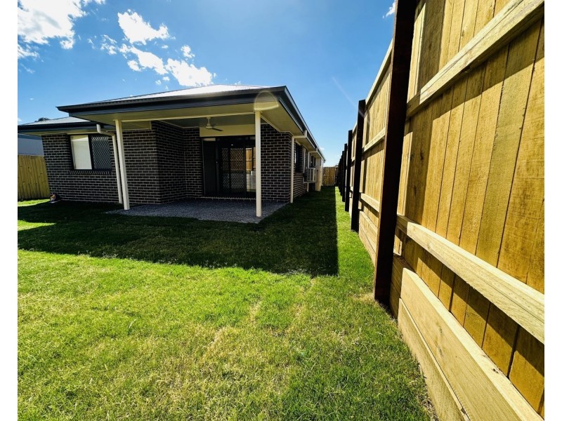 19 Serendipity Street, Morayfield QLD 4506