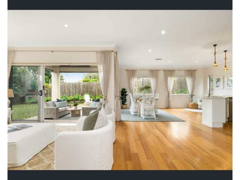 4 Pockley Street, Morningside QLD 4170