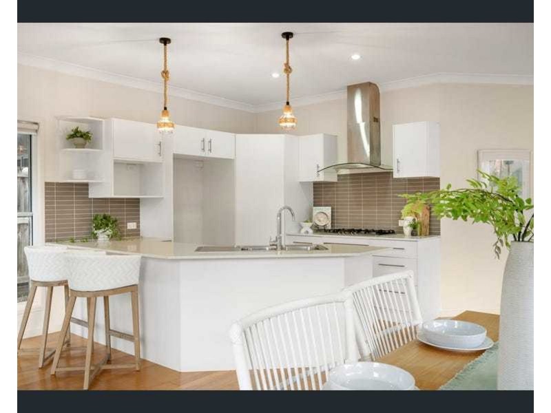 4 Pockley Street, Morningside QLD 4170