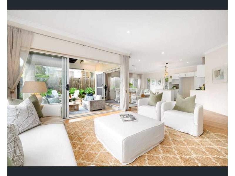 4 Pockley Street, Morningside QLD 4170