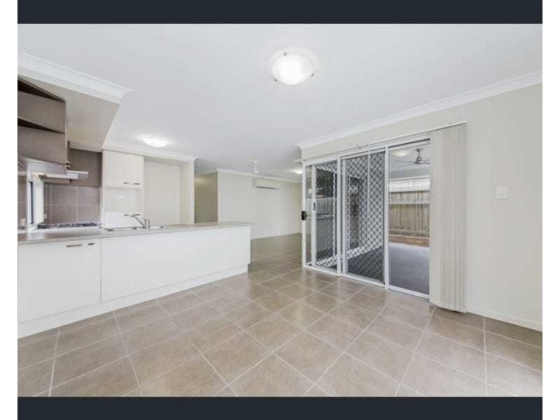 23 Carlingford Circuit, Warner QLD 4500