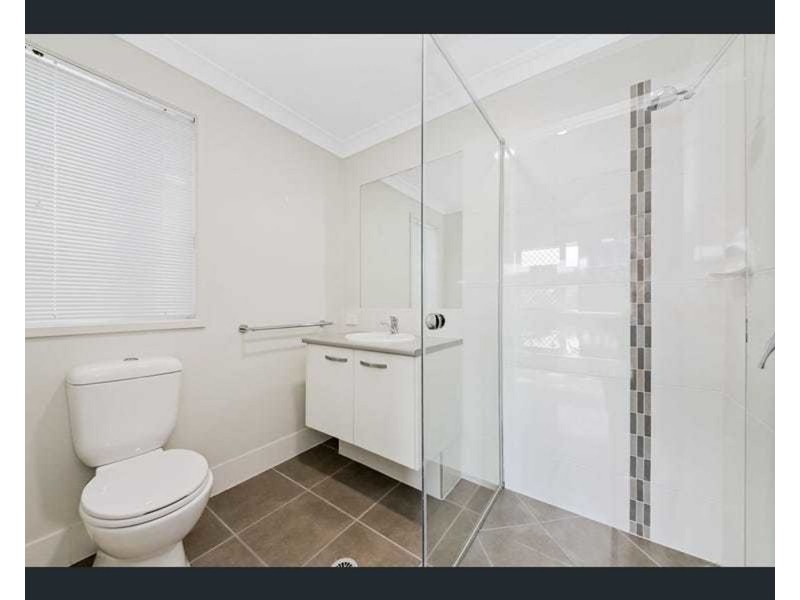 23 Carlingford Circuit, Warner QLD 4500