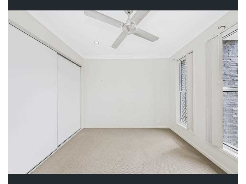 23 Carlingford Circuit, Warner QLD 4500