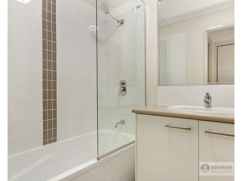 6/19  Latham Street, Chermside QLD 4032
