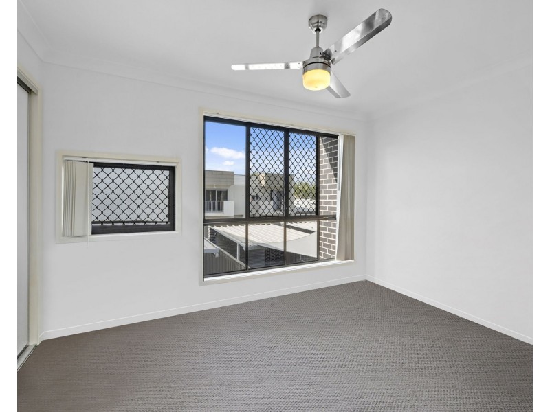 56 Warrumbungle Parade, Fitzgibbon QLD 4018