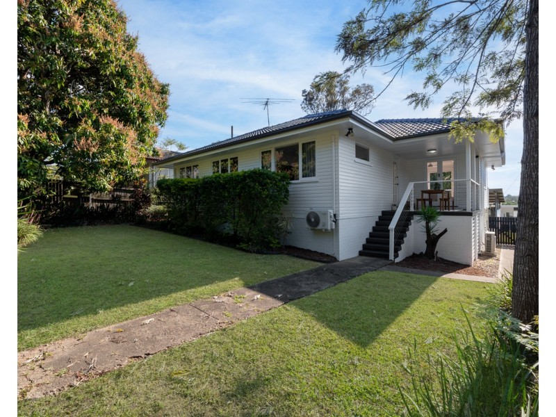 9 Bramcote Street, Chermside West QLD 4032