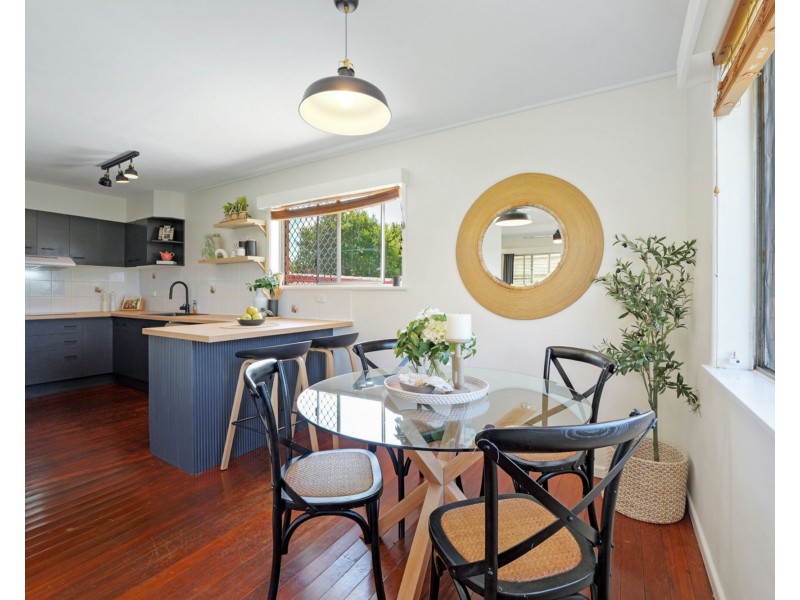 75 Basnett Street, Chermside West QLD 4032