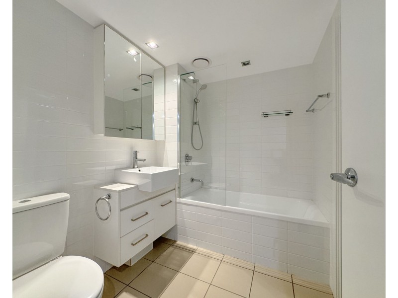 410/23 Parkland Street, Nundah QLD 4012