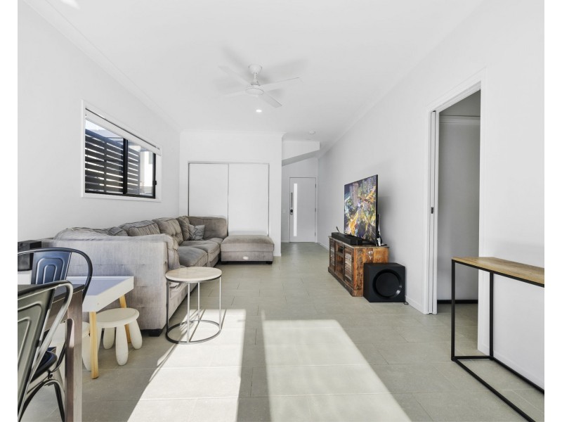 8/113 Todds Road, Lawnton QLD 4501