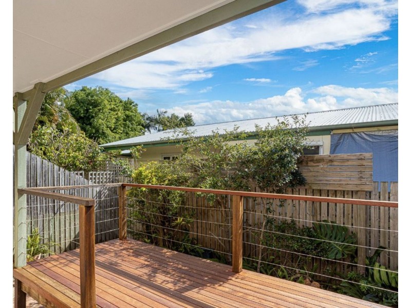 6/25 Annie Street, Woody Point QLD 4019