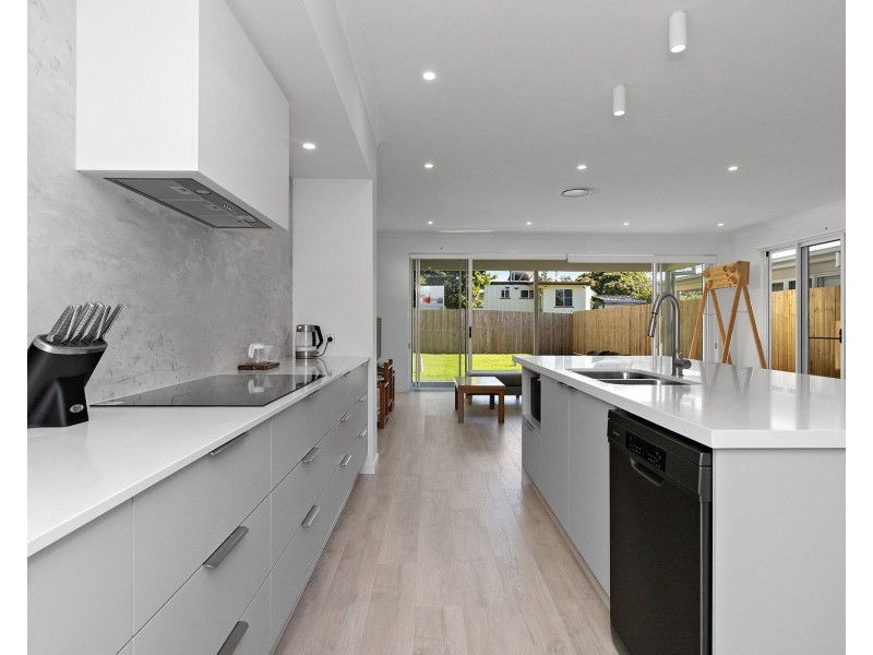 62 Walkers Way, Nundah QLD 4012