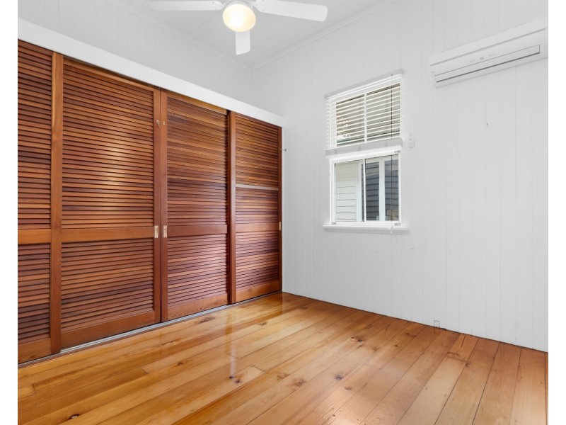 21 Grove Street, Albion QLD 4010