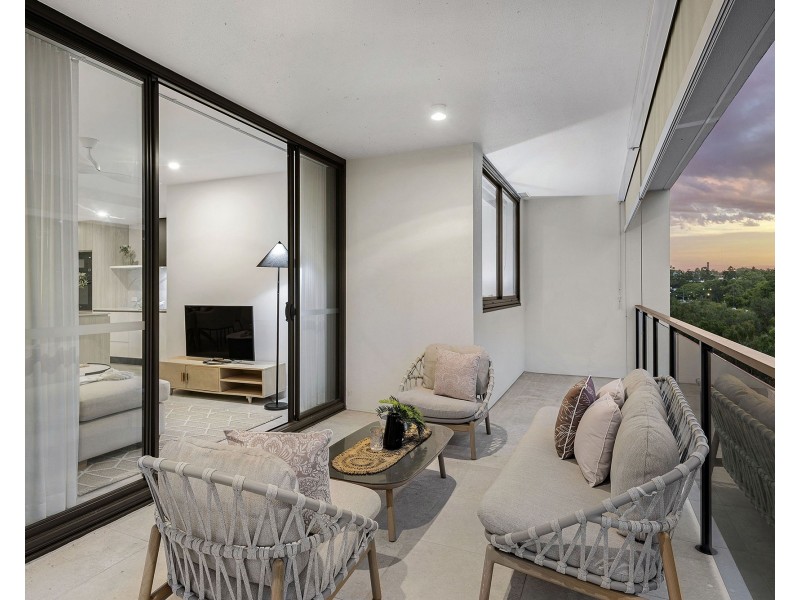 504/20 Curwen Terrace, Chermside QLD 4032