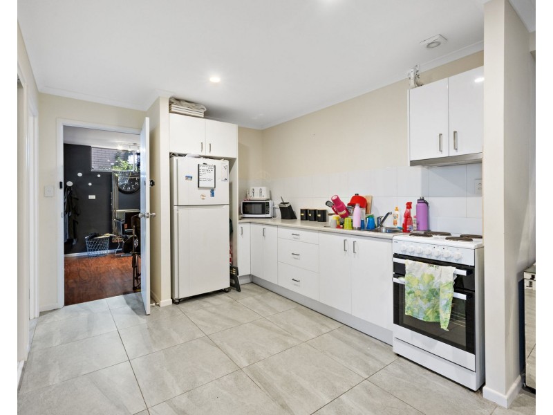 96 Peter Street, Strathpine QLD 4500