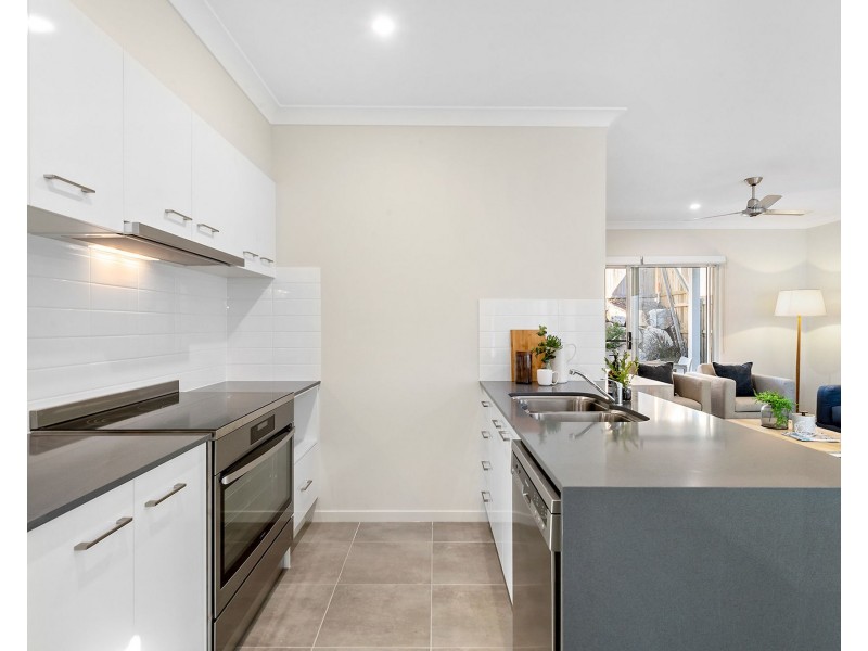 47 Darwin Circuit, North Lakes QLD 4509