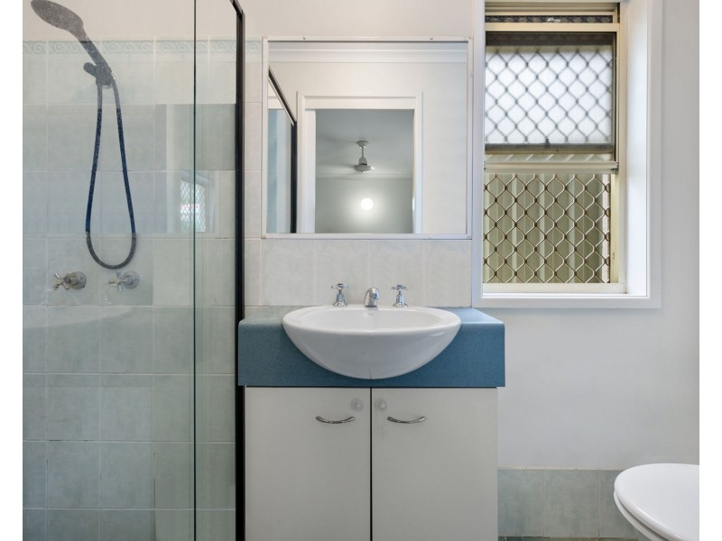 2 Summit Court, Warner QLD 4500