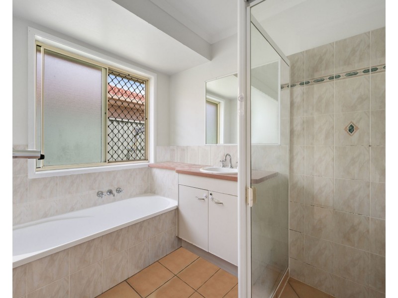 2 Summit Court, Warner QLD 4500