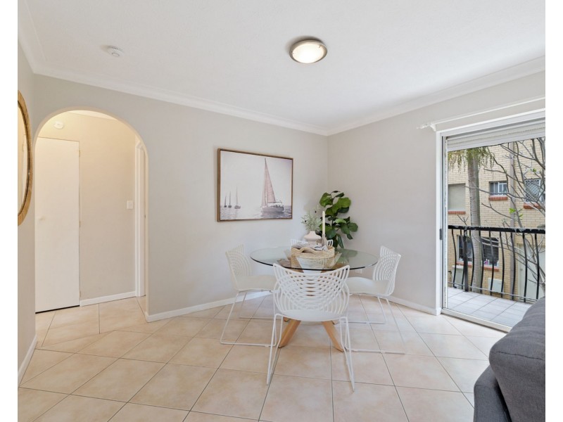 2/501 Rode Road, Chermside QLD 4032