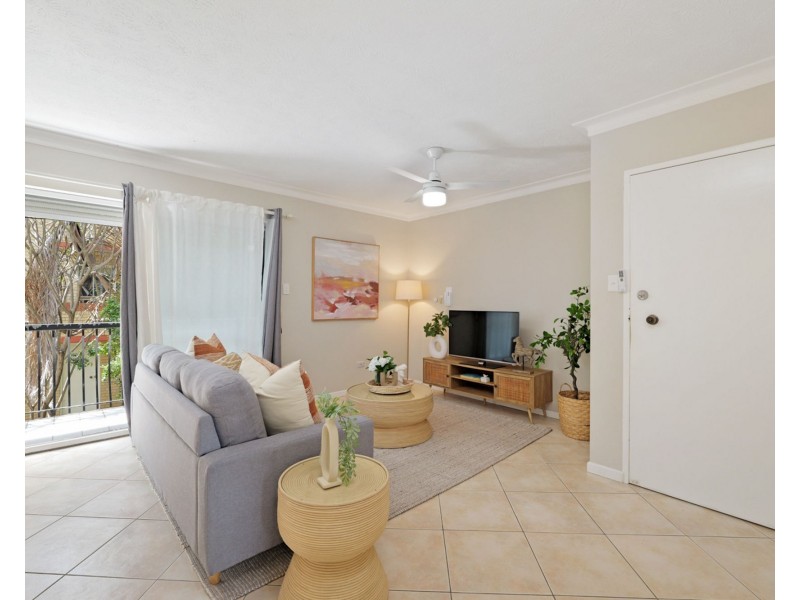 2/501 Rode Road, Chermside QLD 4032