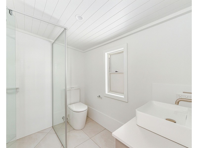 Lot 1 & 3, 11 Sixth Avenue, Sandgate QLD 4017