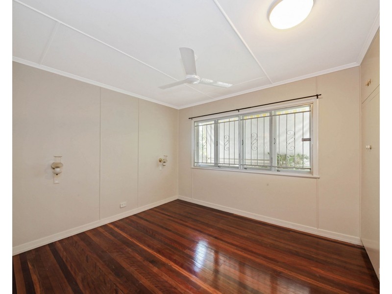 24 Fontayne Street, Aspley QLD 4034