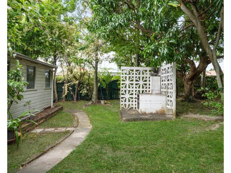24 Fontayne Street, Aspley QLD 4034