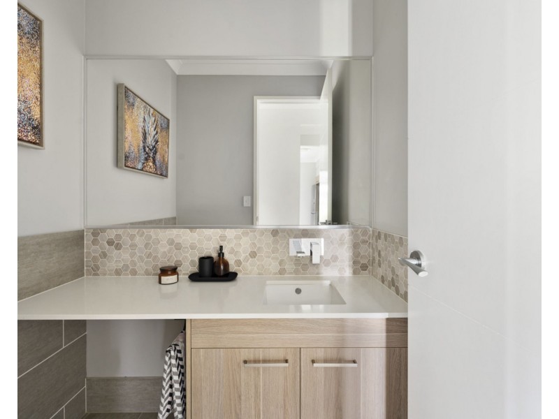 41 Limburg Avenue, Caboolture QLD 4510