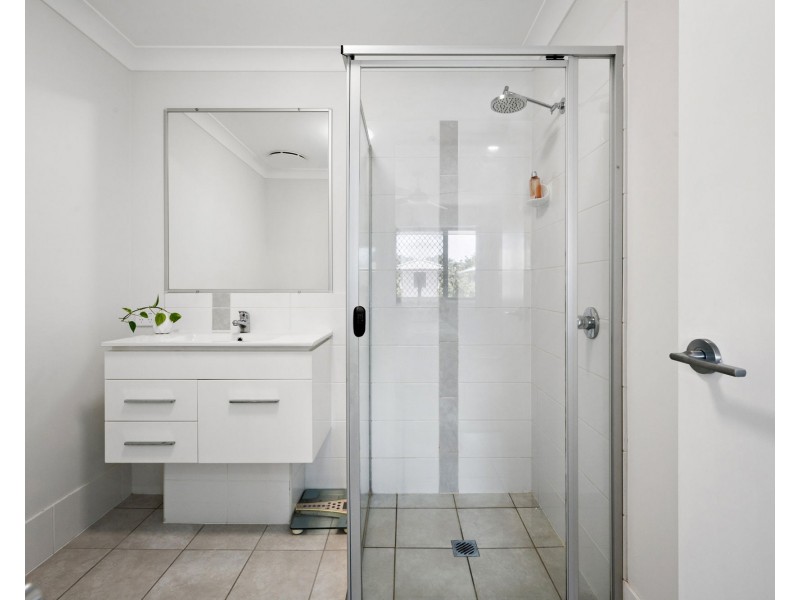 33/111 Cowie Road, Carseldine QLD 4034