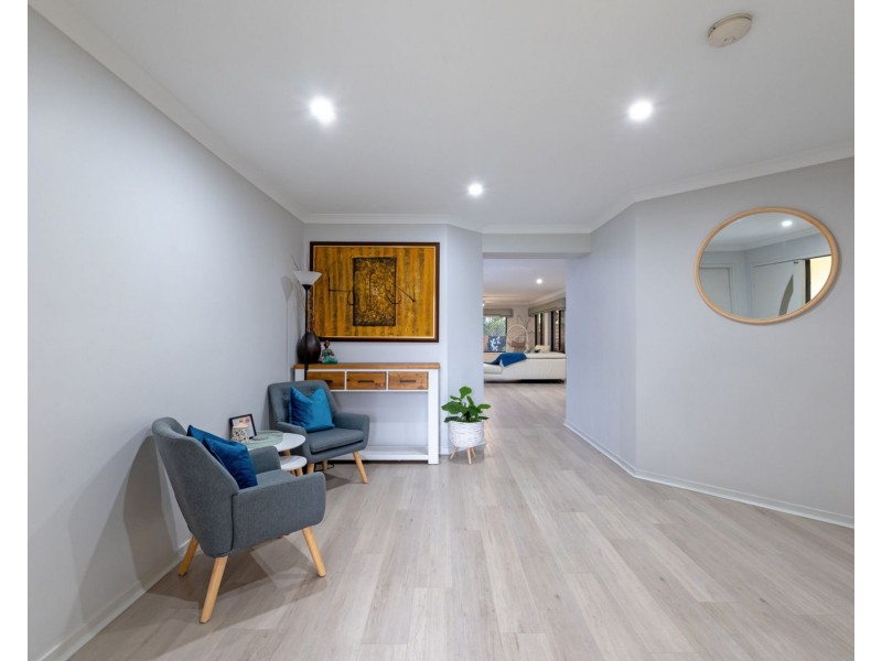 14 Latona Street, Warner QLD 4500