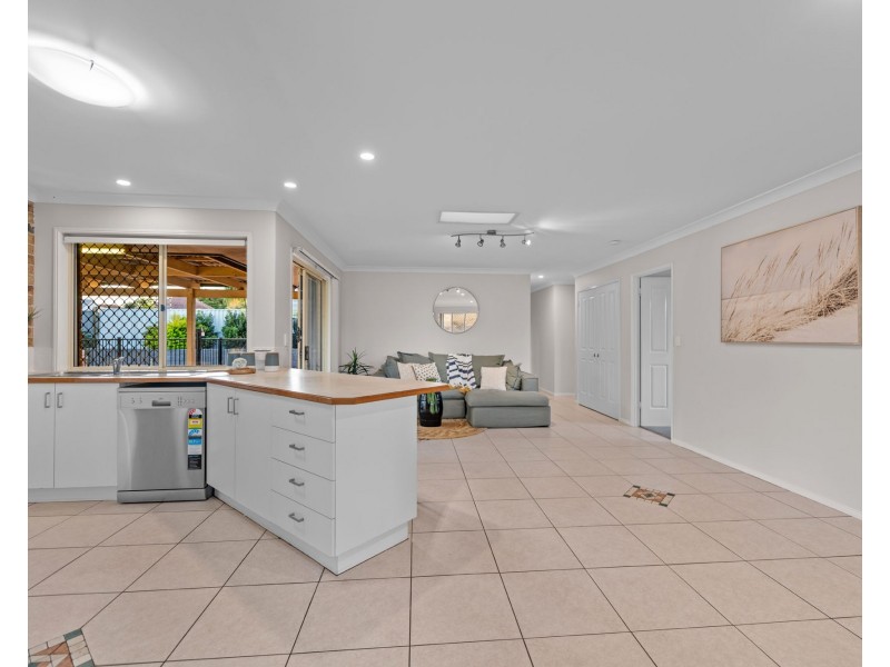 20 Kurraree Place, Nudgee QLD 4014