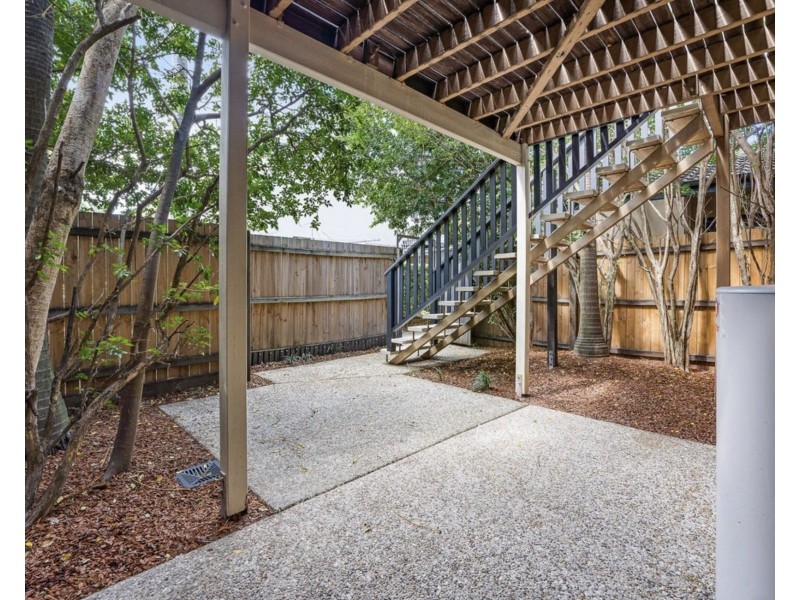 3/14 Surrey Street, Nundah QLD 4012