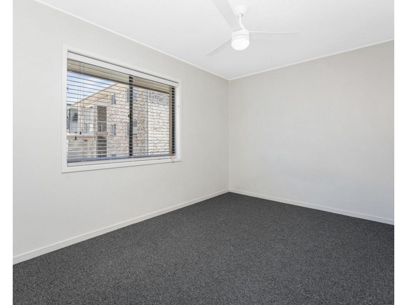 3/14 Surrey Street, Nundah QLD 4012