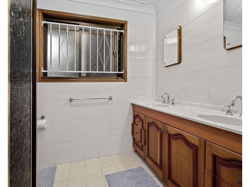 27 Takitimu Street, Aspley QLD 4034