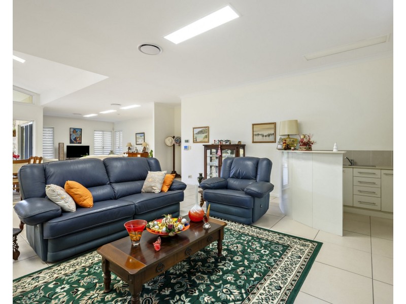 85-87 Kurrajong Drive, Warner QLD 4500